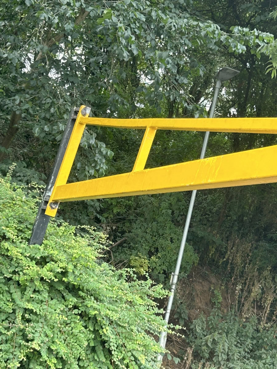 Overhead barrier repair