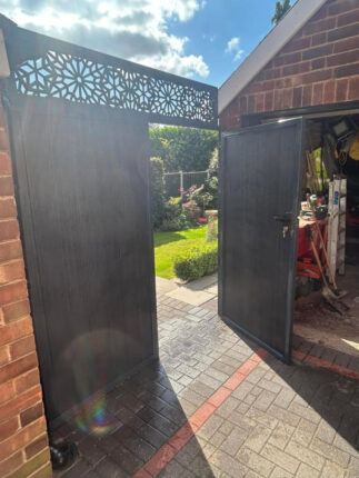 Composite gate with decorative screen